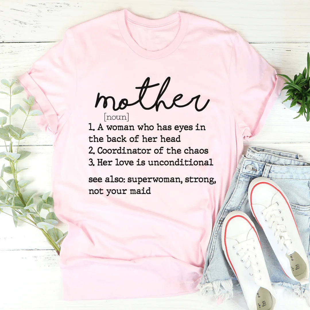 Mom Noun Tee - A Comfy and Fun Statement Shirt