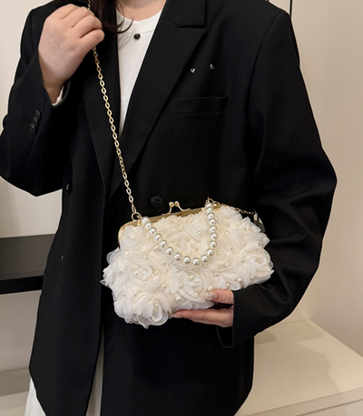 Elegant Net Lace Pleated Clutch Handbag with Pearl Chain