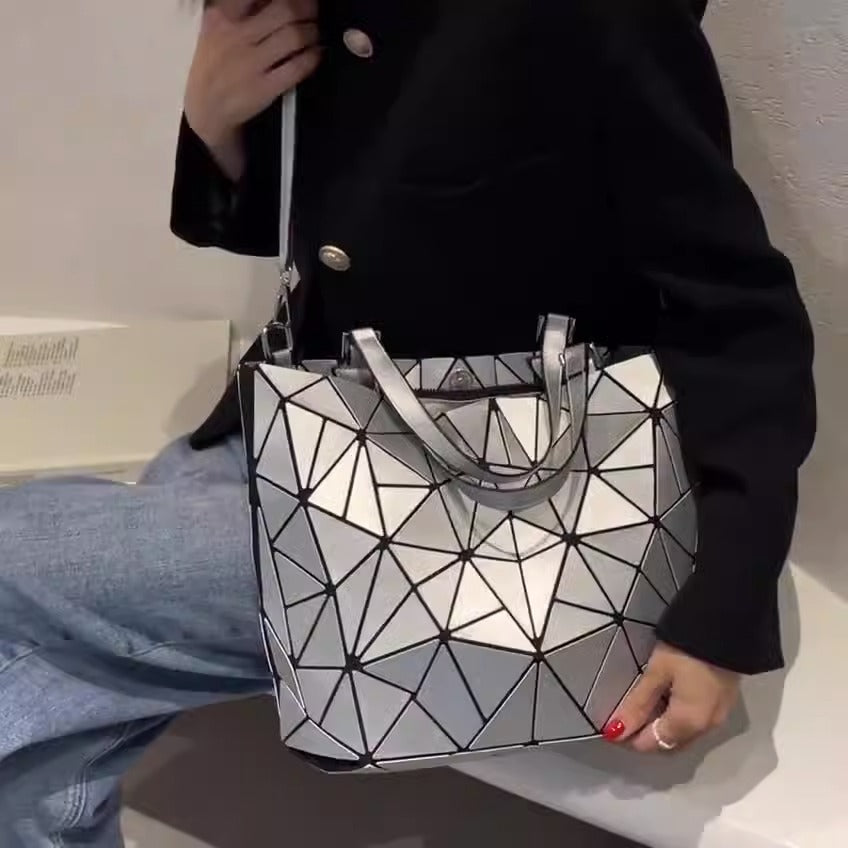 Geometric Stitching Large Capacity Shoulder Tote Bag