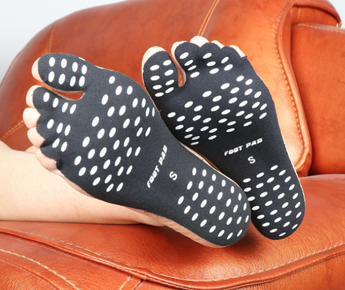 Non-slip Seaside Beach Shoes equipped with anti-skid shoes Beach socks Pad Feet Sticker Insoles Flexible Beach Feet - Korvel