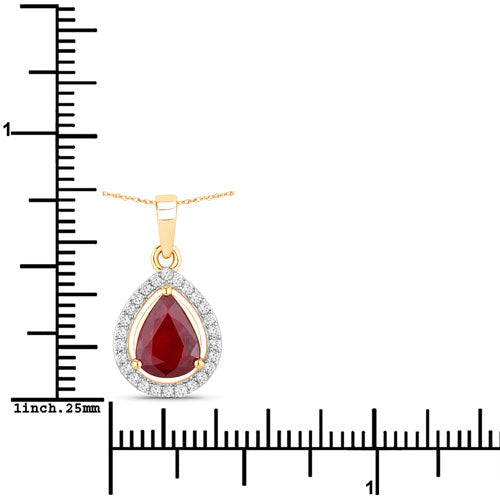 Colgante de Rubí y Diamante de 1.61 Quilates en Oro Amarillo de 14K