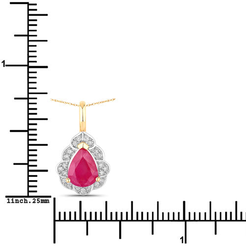 Colgante de Rubí Genuino de 1.29 Quilates y Diamantes Blancos en Oro Amarillo de 14K
