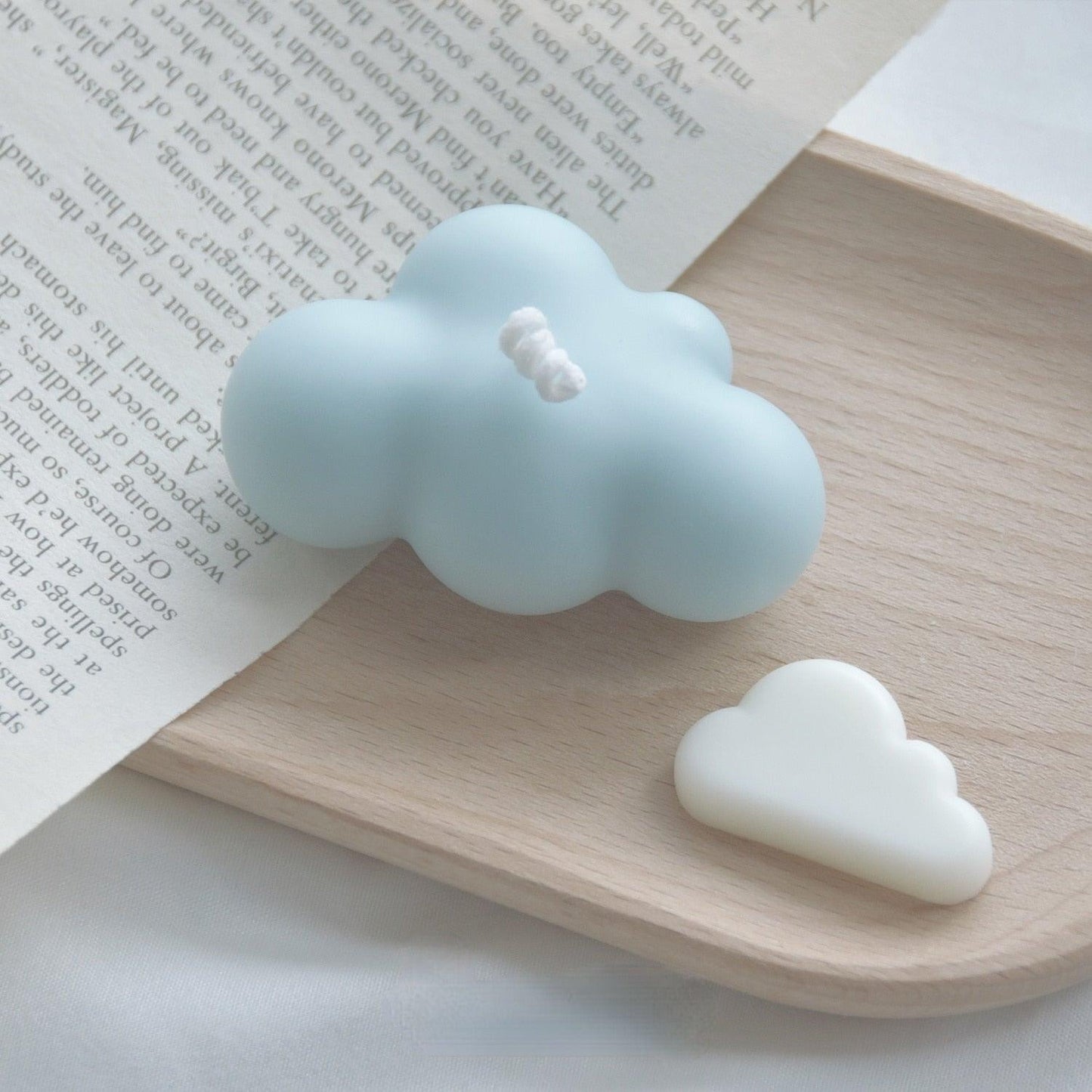 Handmade Cloud Shape Scented Candle - Decorative Soy Candle
