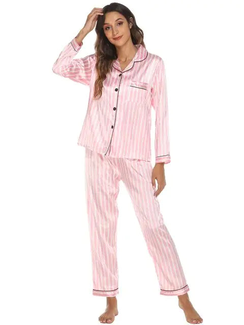 Ensemble de Pyjama en Satin de Soie Rayé Élégant pour Femmes