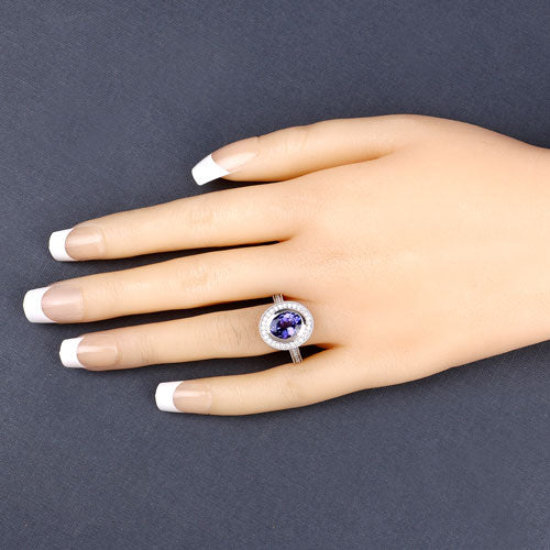 Anillo de Tanzanita y Diamante Blanco de 2.94 Quilates en Oro Blanco de 14K