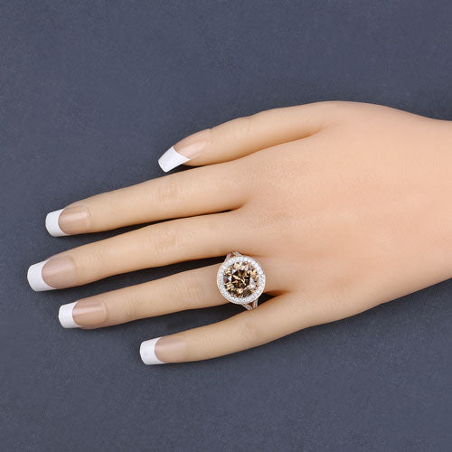 Anillo de Compromiso de Diamante Marrón Certificado IGI de 7.07 Quilates en Oro Amarillo de 18K