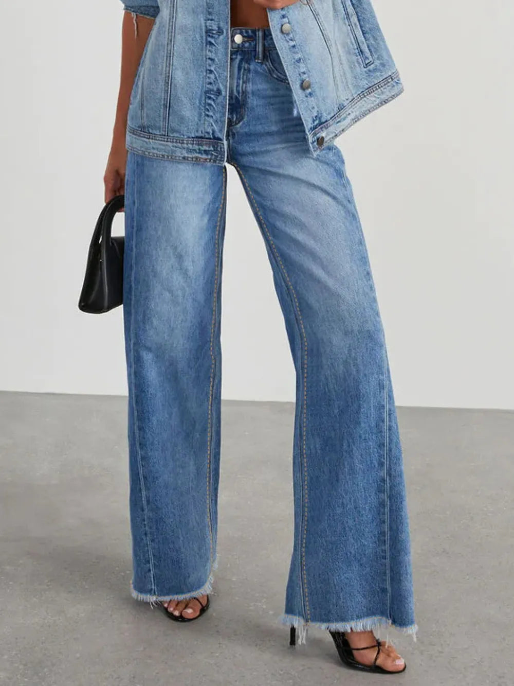 Raw Hem Wide Leg Jeans - Korvel