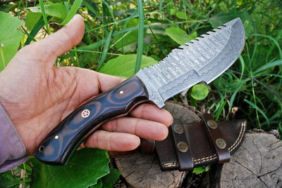 Survivor's Blade from The Hunted – 10" Damascus Steel Tracker Knife with Micarta Handle - Korvel
