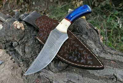 Artisan Crafted Damascus Steel Hunting Knife - Korvel