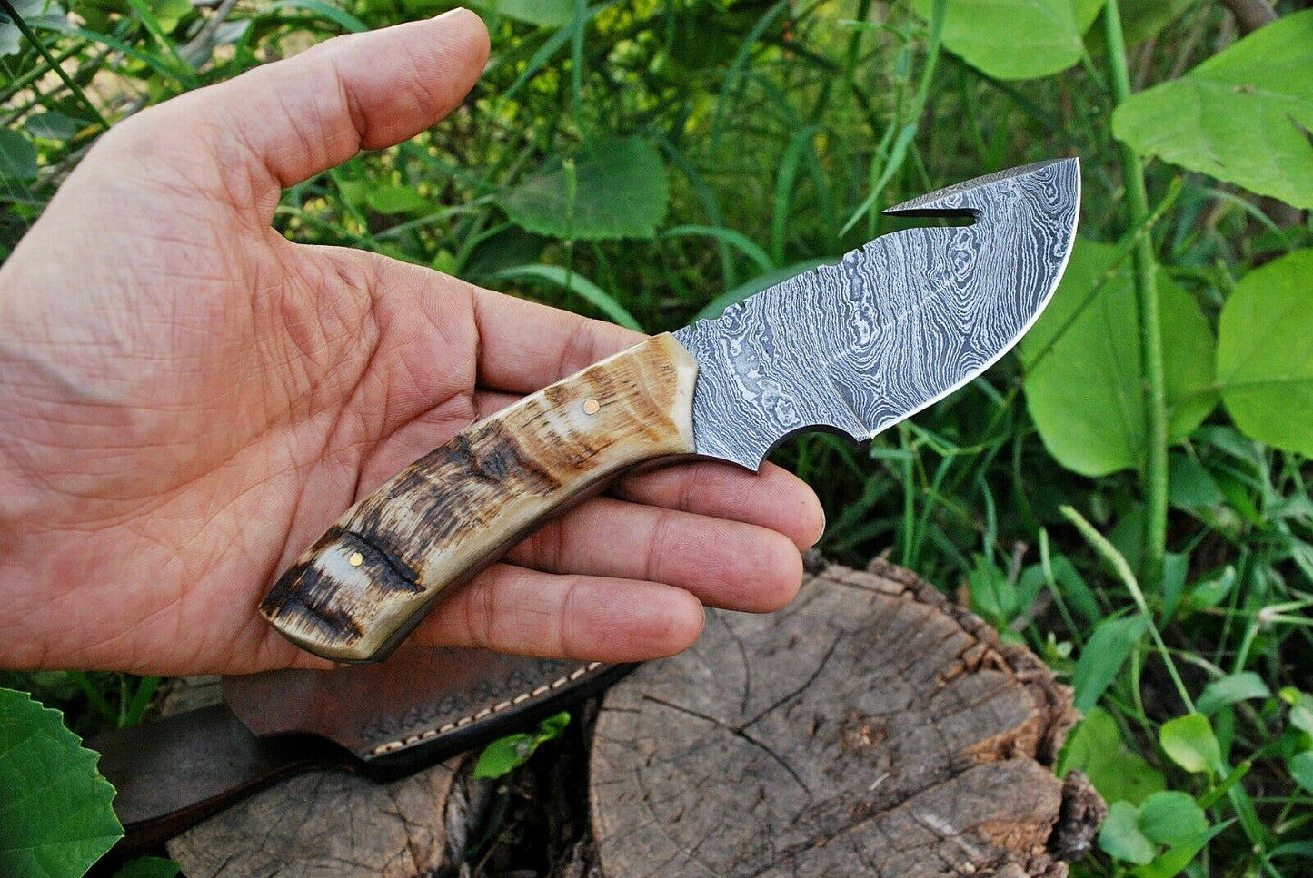 Premium Custom Damascus Steel Guthook Skinning Knife - Korvel