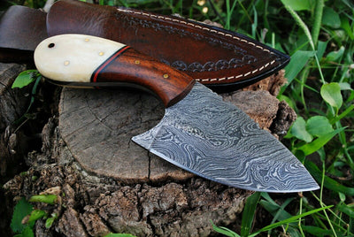 Artisan Crafted Damascus Steel Hunting Knife - Korvel