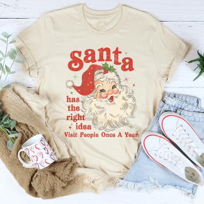 Camiseta de Papá Noel tiene la idea correcta: visita a la gente una vez al año