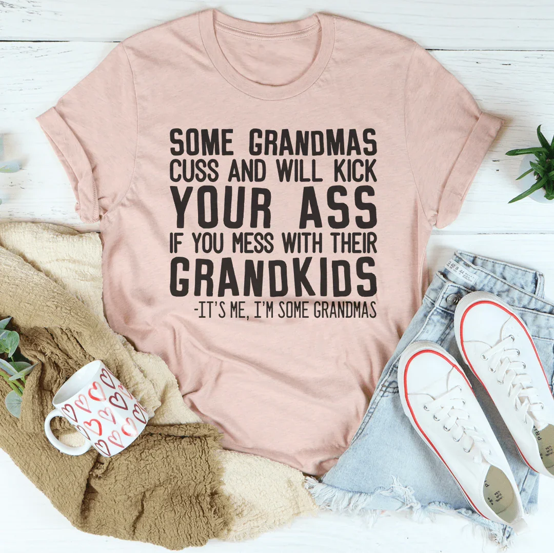 Algunas abuelas maldicen la camiseta