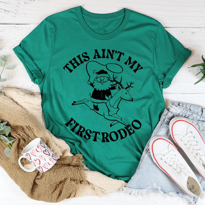 Esta No Es Mi Primera Camiseta de Santa
