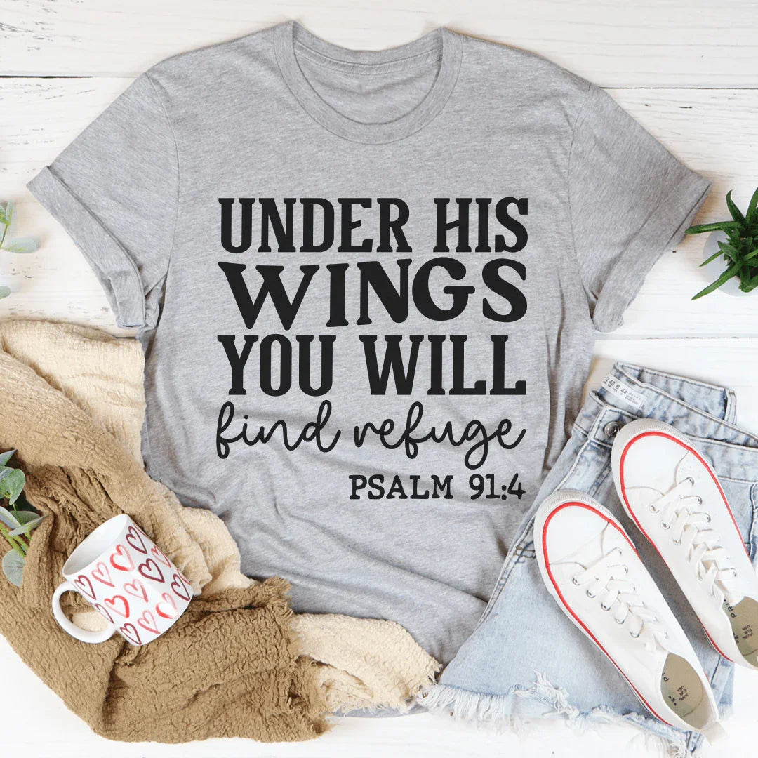 Bajo sus alas encontrarás refugio Tee