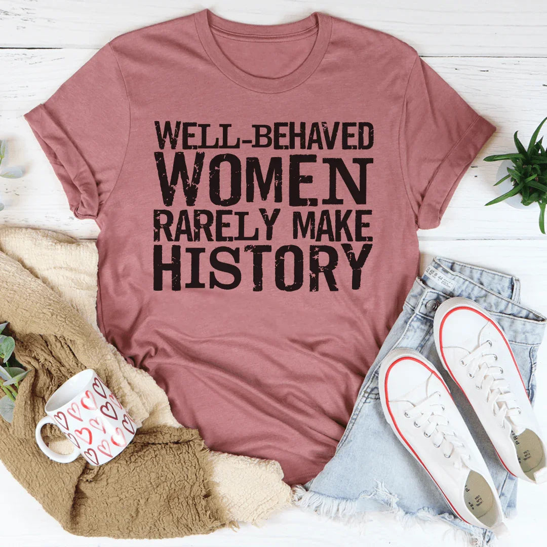 Las mujeres bien educadas rara vez hacen historia