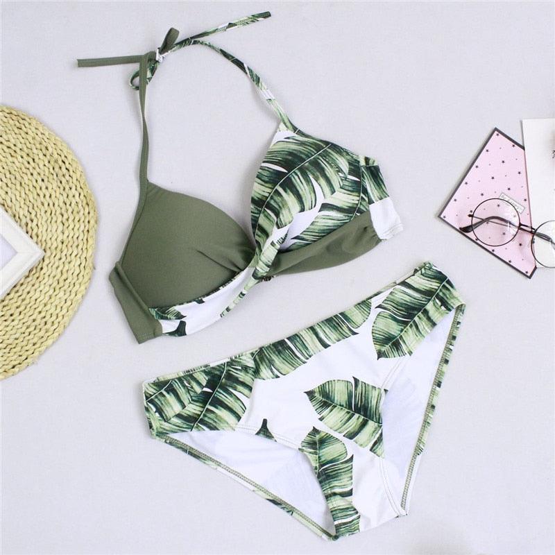 Ensemble de bikini taille haute à devant torsadé élégant pour femmes