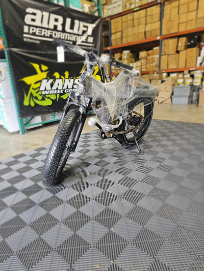 Ettrone Tempesta 1000 Camo Electric Bike - Demo Model