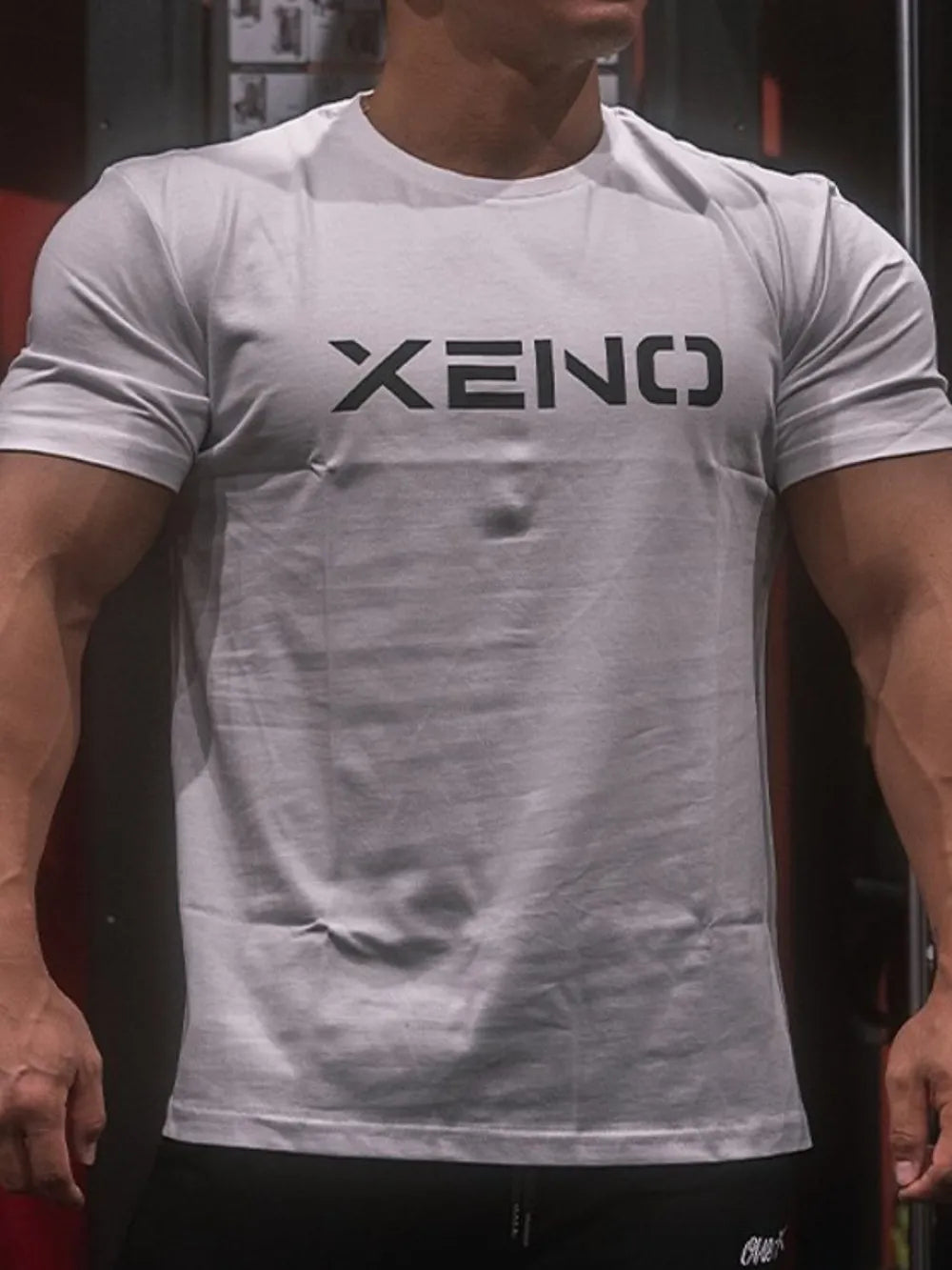 Camiseta de manga corta con cuello redondo para hombre en tallas grandes