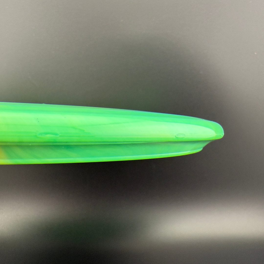 Nebula Aura Crux - Primera Edición - Serie de Firma de James Proctor
