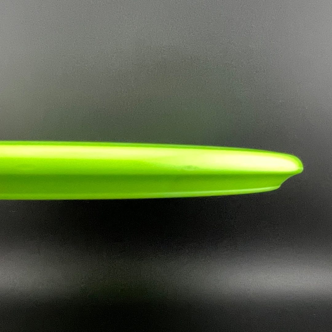 Nebula Aura Crux - Primera Edición - Serie de Firma de James Proctor