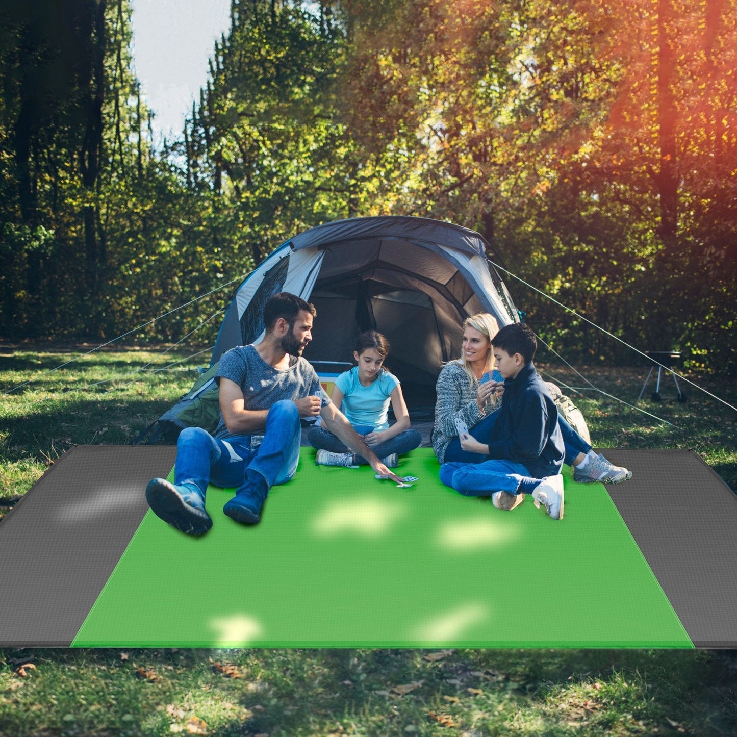 Sand Proof Picnic Blanket - Water Resistant & Foldable for Outdoor Fun