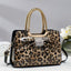 Sac à main chic à imprimé léopard avec embellissements en pierres chaudes