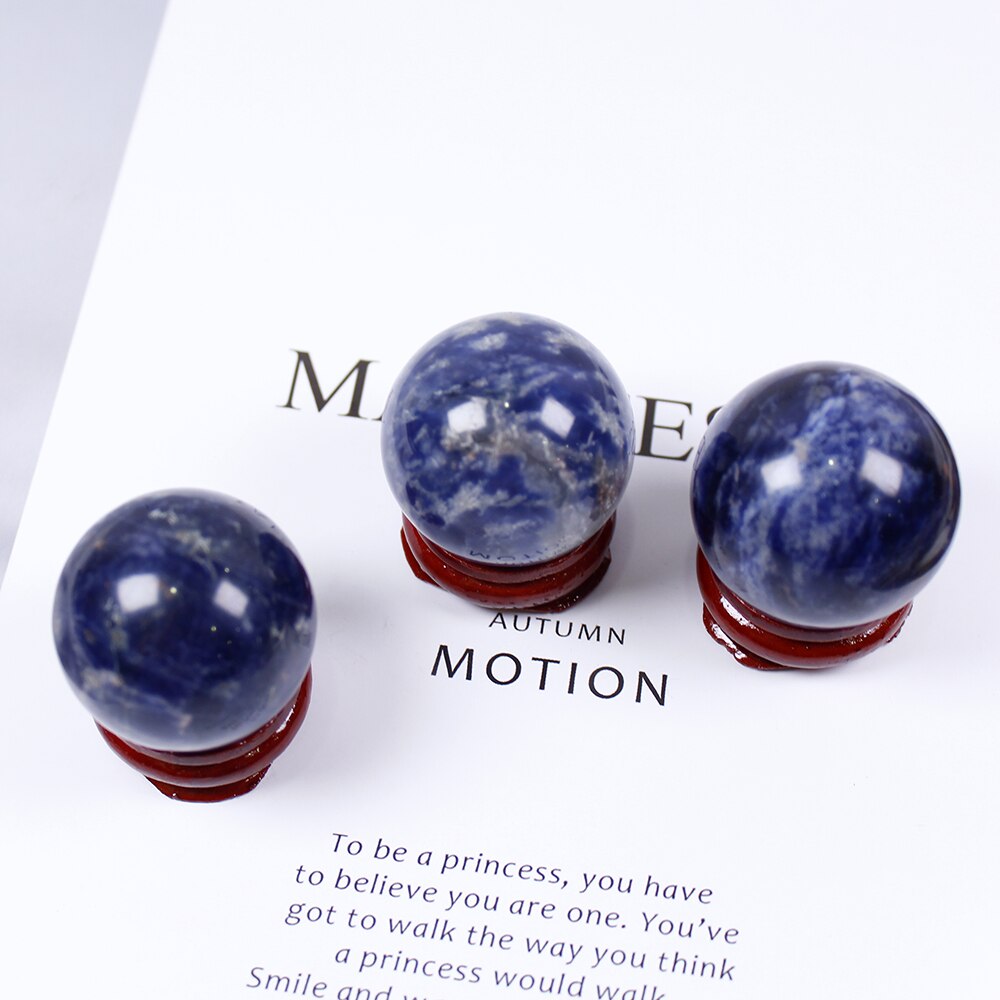 Natural crystal ball polished crystal crafts Blue-vein stone sodalite Wish ball ornament - Korvel
