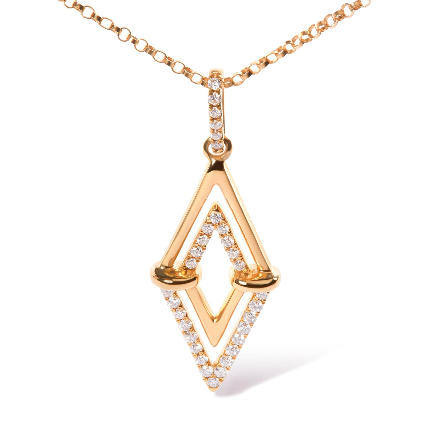 Collar con colgante de triángulo doble de diamante en oro amarillo de 14 quilates