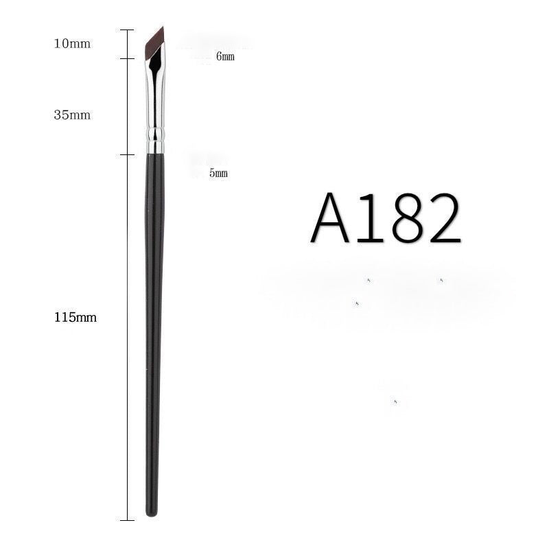 Blade eyeliner brush - Korvel