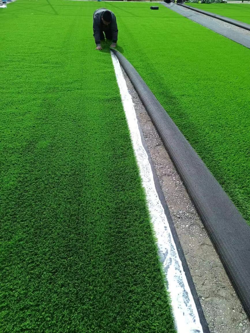 Alfombra de Césped Artificial Exterior de 5FT x 8FT - Gruesa y Realista