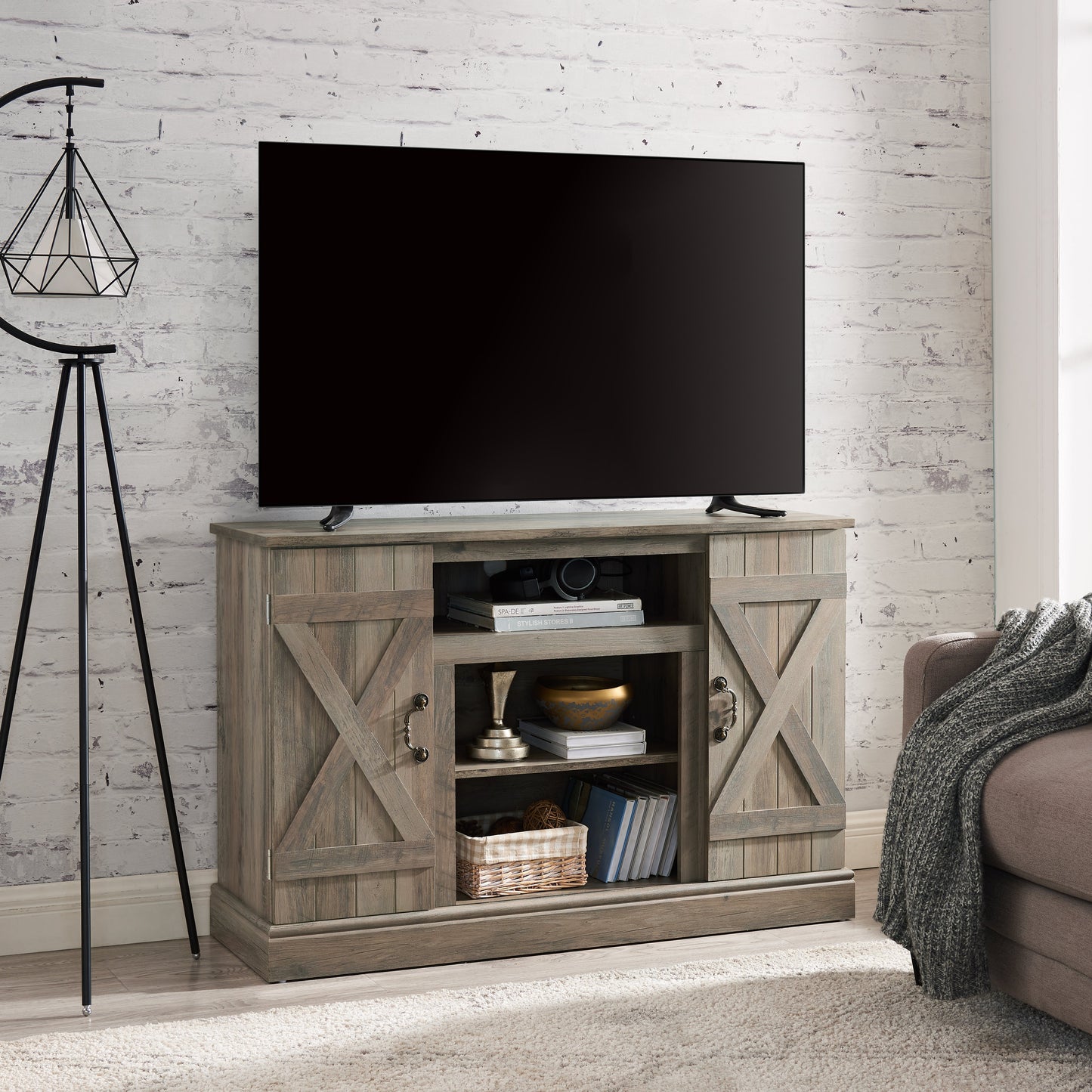Farmhouse Classic Media TV Stand Antique Entertainment Console for TV up to 50" with Open and Closed Storage Space - Korvel