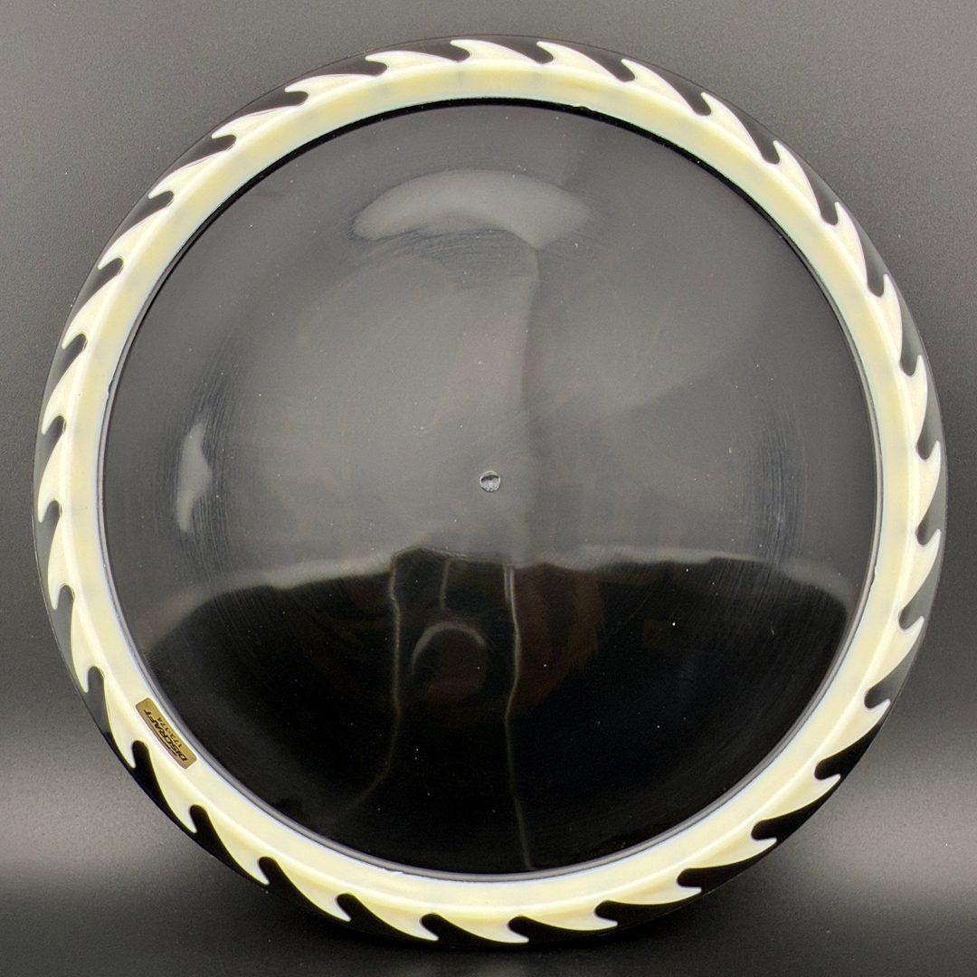 Discraft Fuzed Buzzz - BuzzzSaw Bee Disc Golf Disc