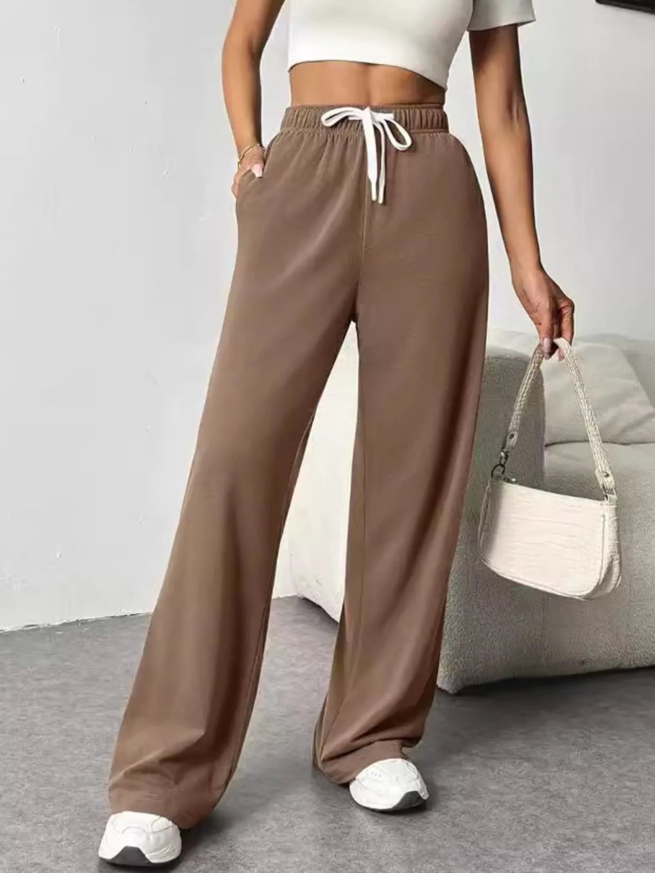 Pantalones de Pierna Ancha con Cuerda para un Estilo Sin Esfuerzo