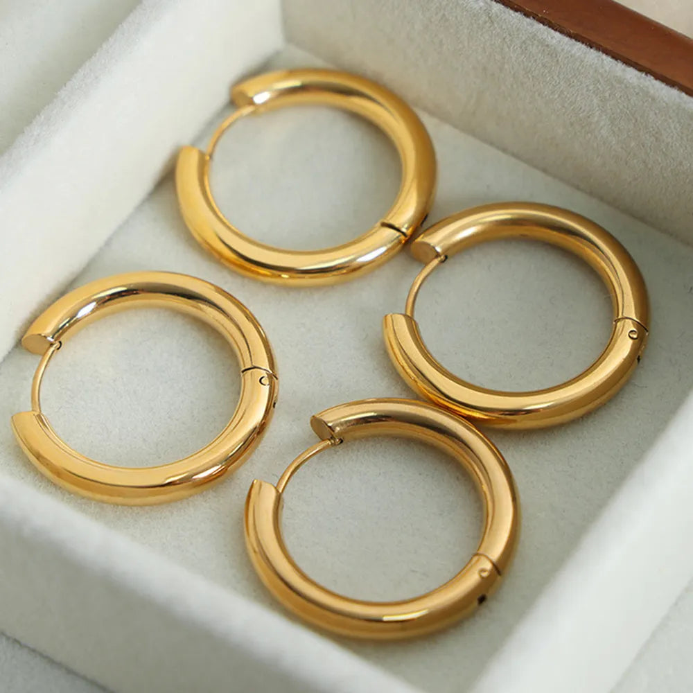 18K Gold-Plated Huggie Earrings - Korvel