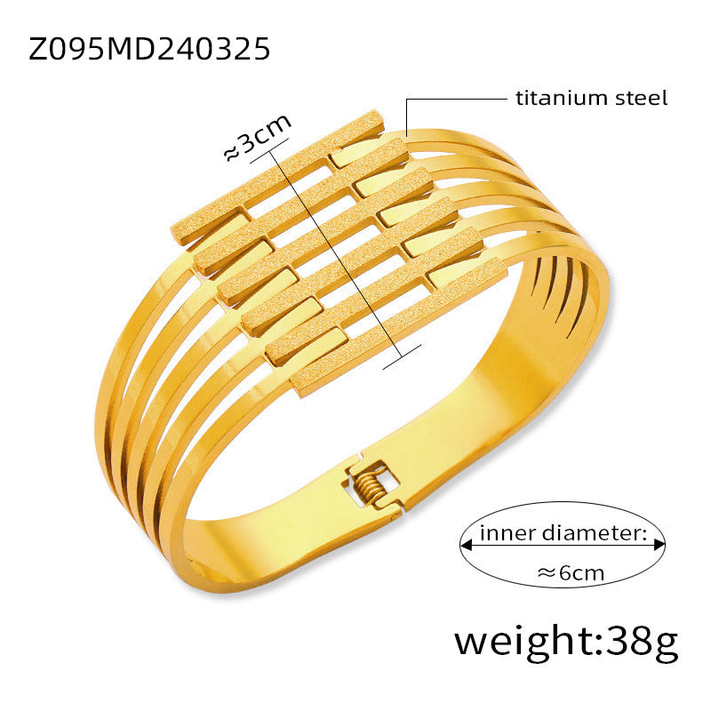 Fashion metal titanium steel bracelet with female geometric design and diamond studded spring buckle bracelet - Korvel