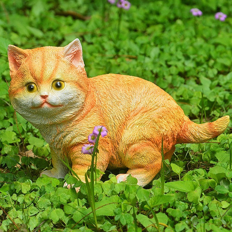 Charming Outdoor Cat Ornament in Resin
