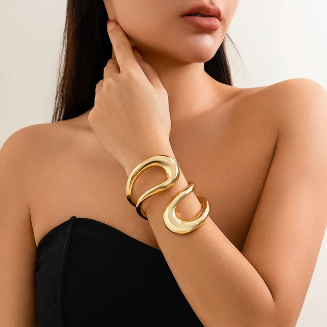 Lacteo Steampunk Chunky Heavy Metal Spring Cuff Bracelet for Women Irregular Big Hollow Out Bangle Jewelry Party Accessories - Korvel