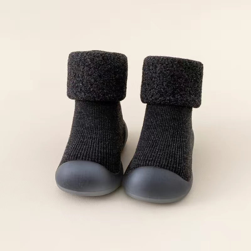 Baby walking shoes in autumn and winter with plush and thickened soft soles, non slip, pure cotton floor socks for both boys and girls to keep warm - Korvel