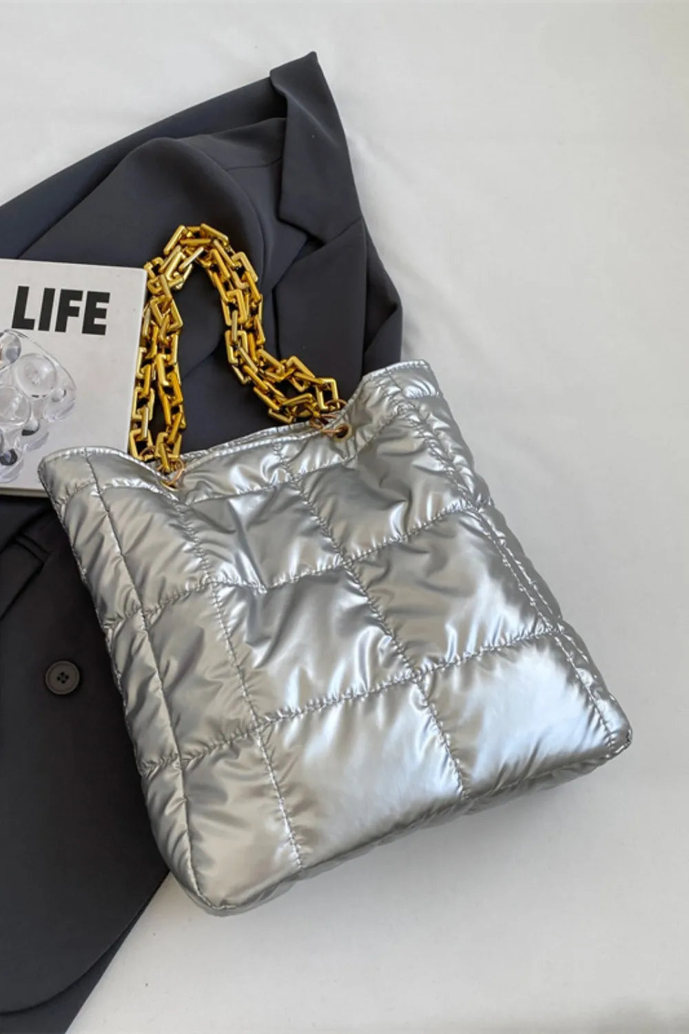 Bubble Texture Chain Handbag - Korvel
