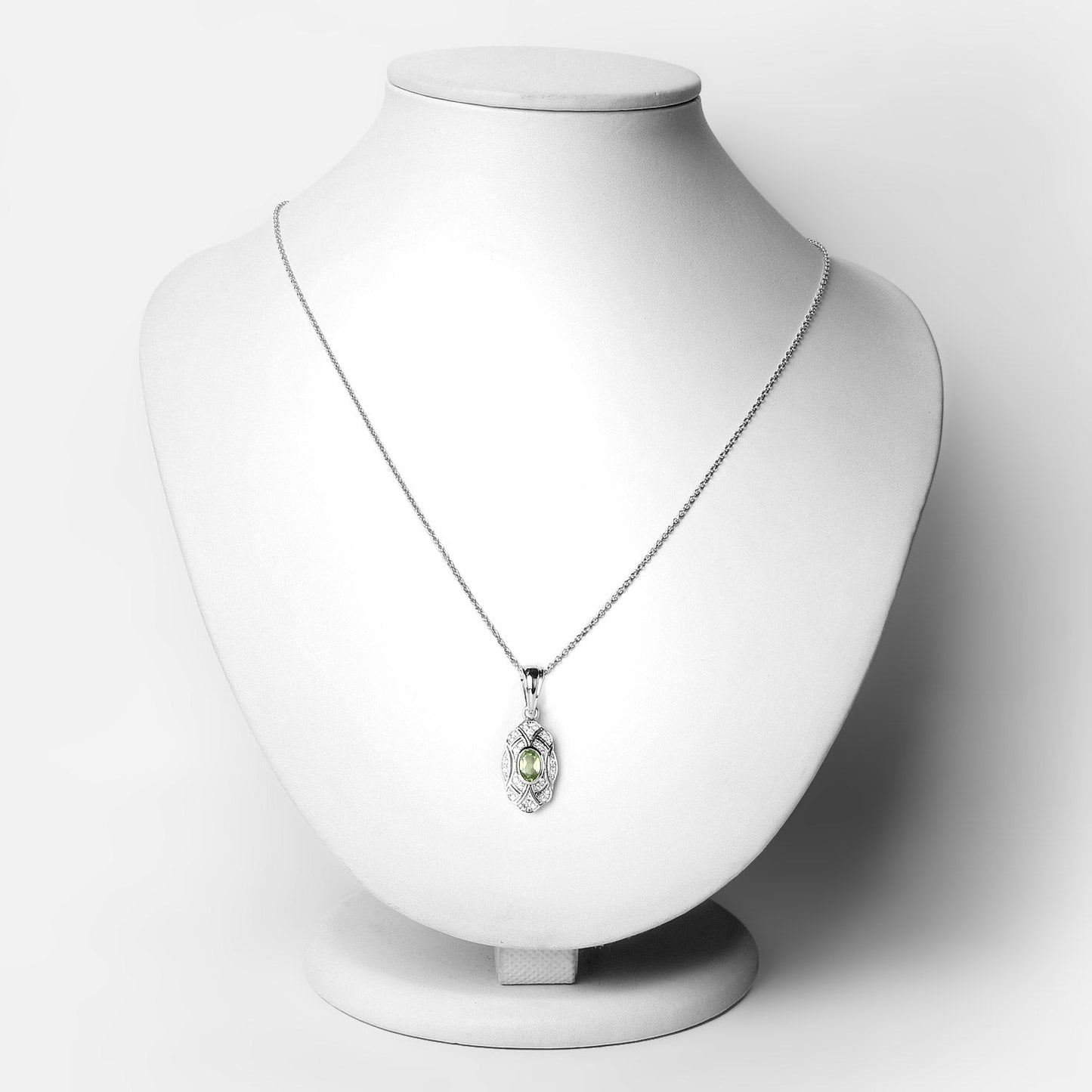 Colgante de Peridoto y Topacio Blanco de 0.55 Quilates en Plata de Ley