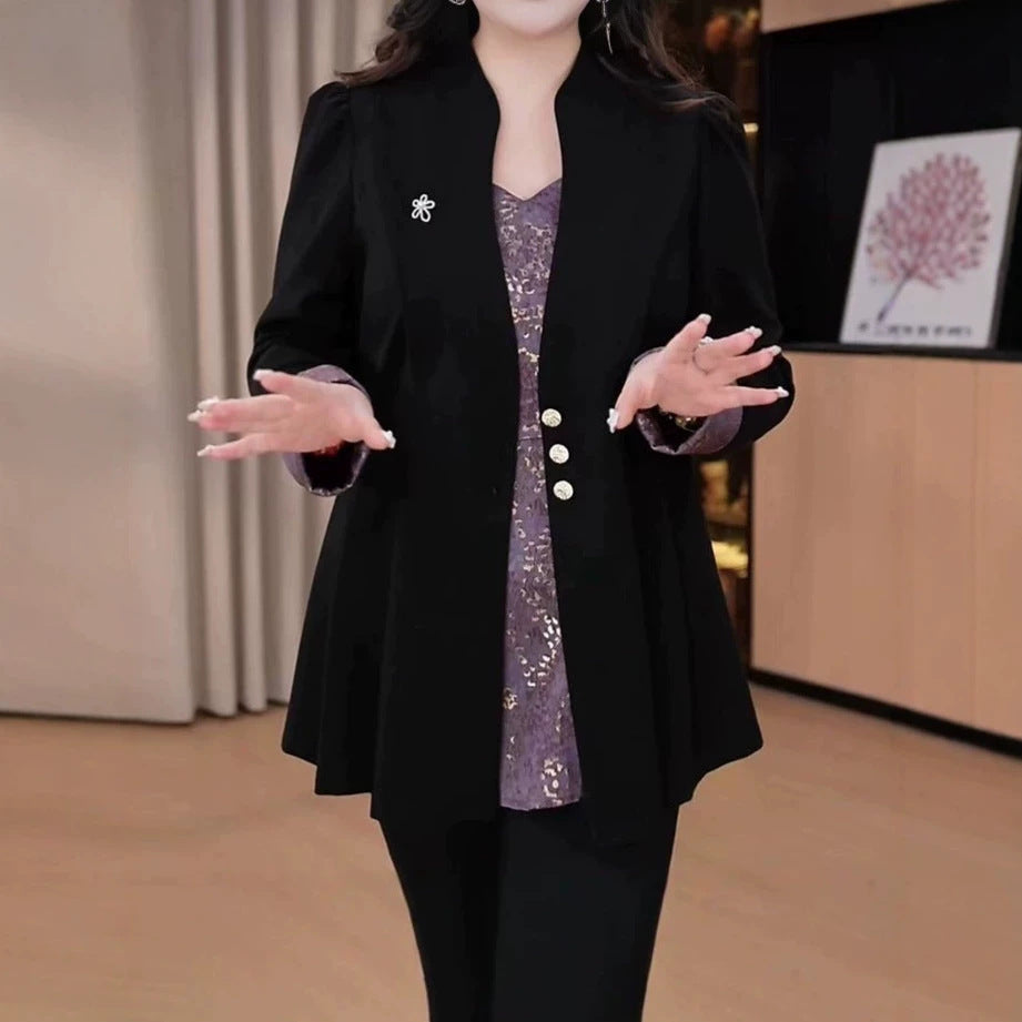 Manteau noir élégant ajusté pour un style quotidien