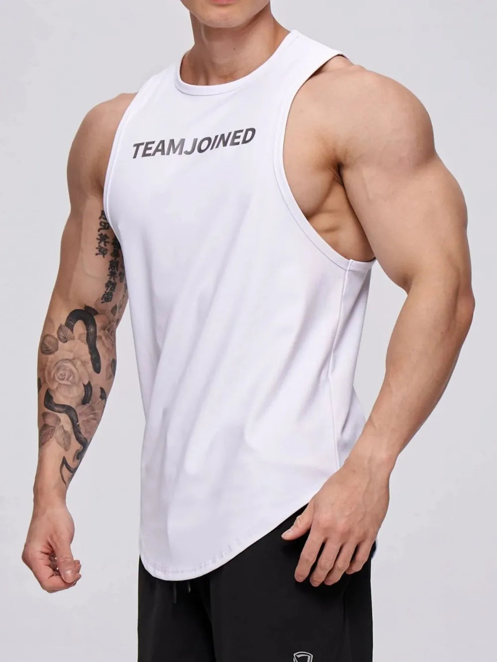 Camiseta Activa de Cuello Redondo para Hombre en Tallas Grandes con Letras