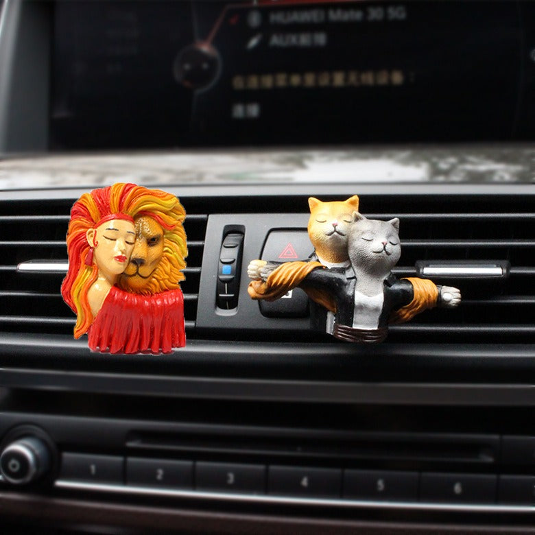 Resin Couple Cat and Beast Car Aromatherapy Clip