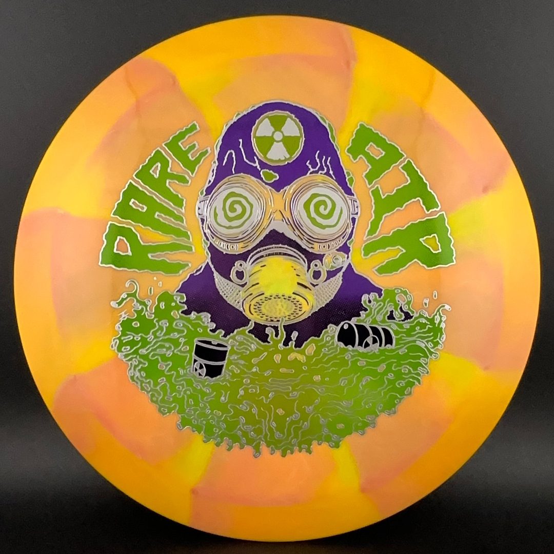 Cosmic Neutron Trace - RADioactive Man Disc Golf Driver