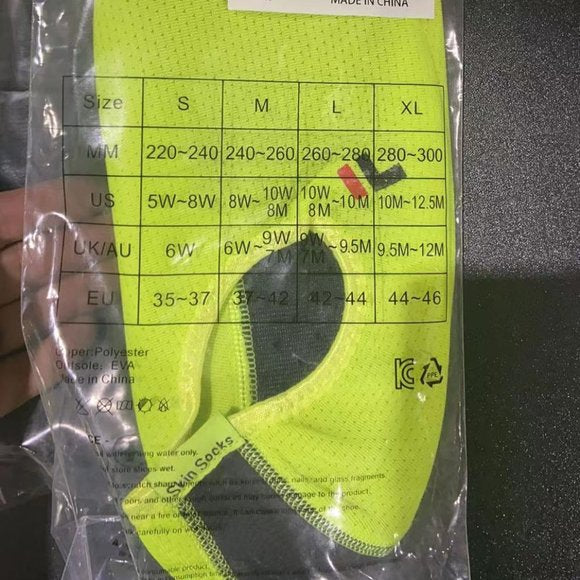 Summer Outdoor Water Sports Shoes for Men Women Kids Barefoot Beach Swim Surf Dive Quick-Dry Aqua Yoga Socks Slip on-Green-M - Korvel