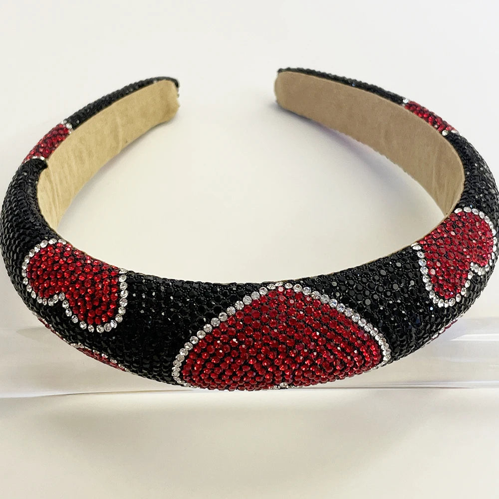 Bandas de pelo esponjosas en forma de corazón con incrustaciones de diamante