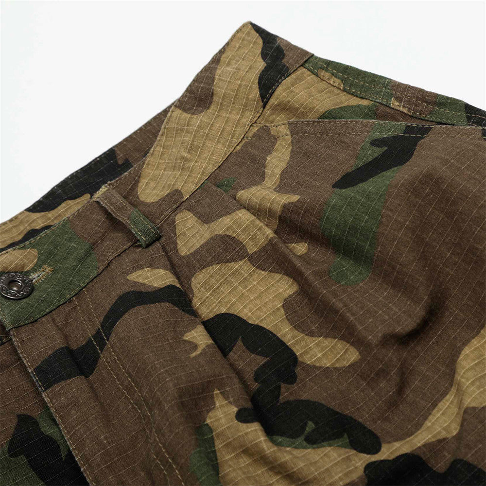 Loose Wide-Leg Camouflage Three-Quarter Pants Men's Summer Work Shorts Pleated Design with Large Pockets - Korvel