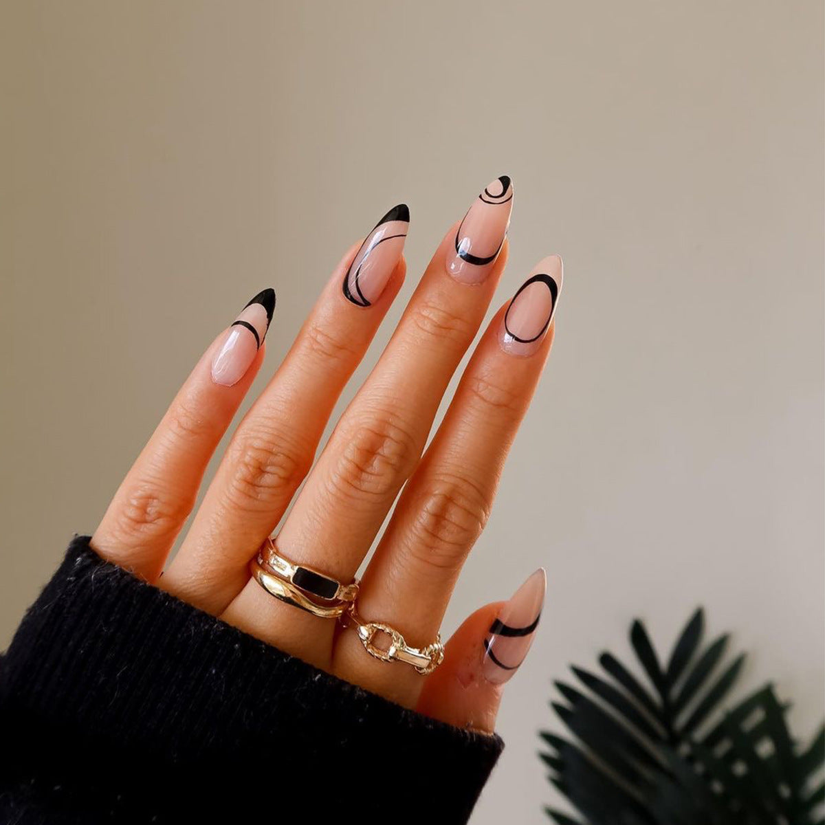 Nordic Style Wearing A Simple Nail Patch Line Manicure Patch French Manicure Press On Nails - Korvel
