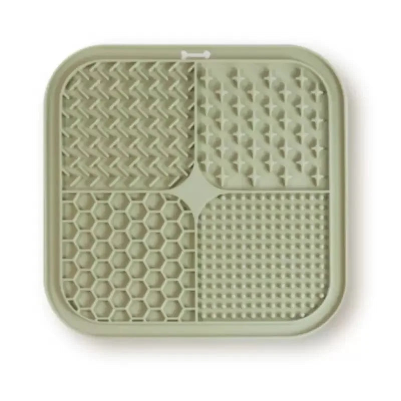 Pet Licking Mat Silicone Pet Food Suction Cup Licking Mat Slow Feeding Mat Anti-choking Slow Food Basin - Korvel